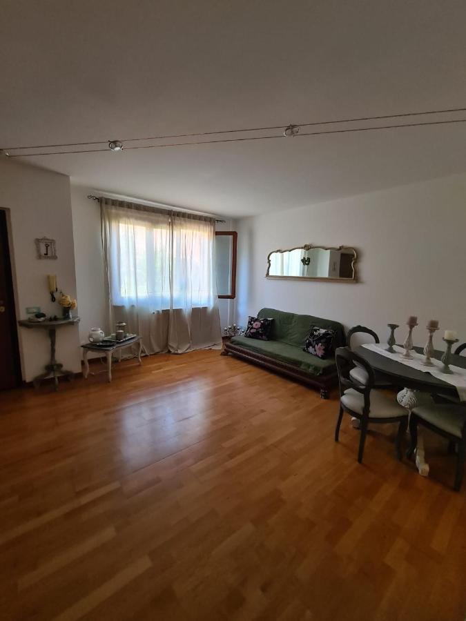 Casa Vacanze Le Rose Villa Gabbro Eksteriør bilde